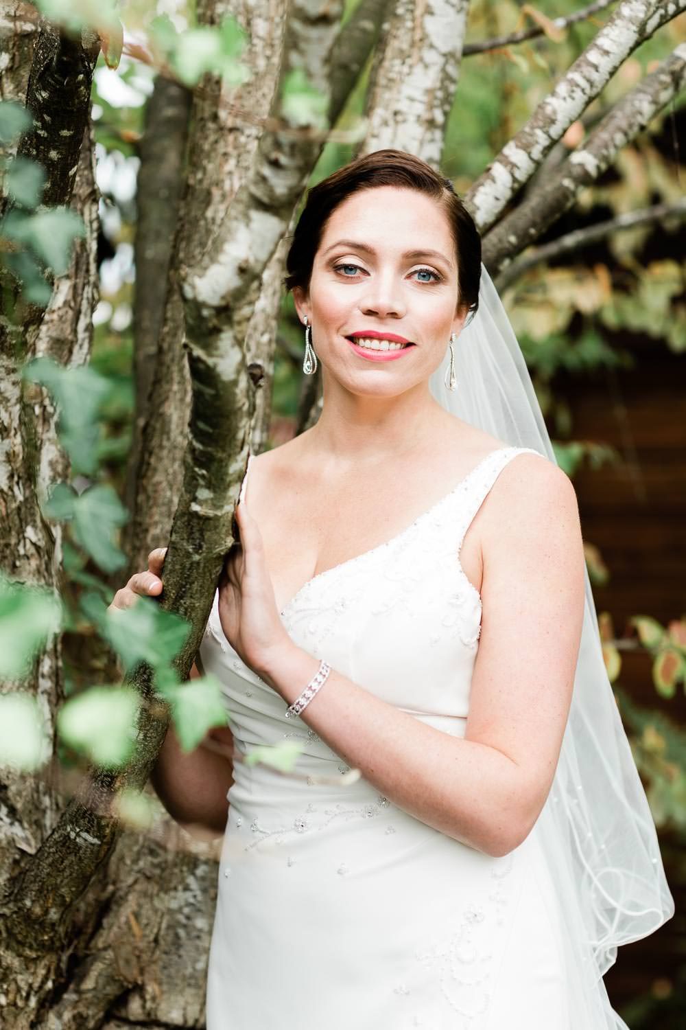 Portrait of a bride by the birch tree | Vancouver wedding photographer