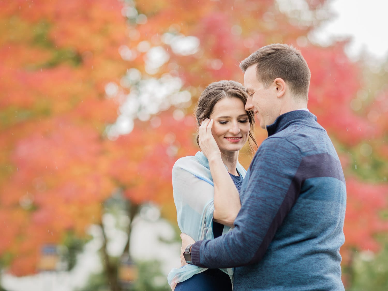 Engagement photo at UBC Rose Garden | Vancouver Fine Art Wedding Photographer